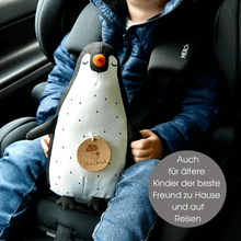 Lade das Bild in den Galerie-Viewer, Pepe der Pinguin